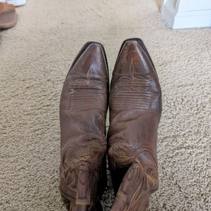 Cowboy boots women